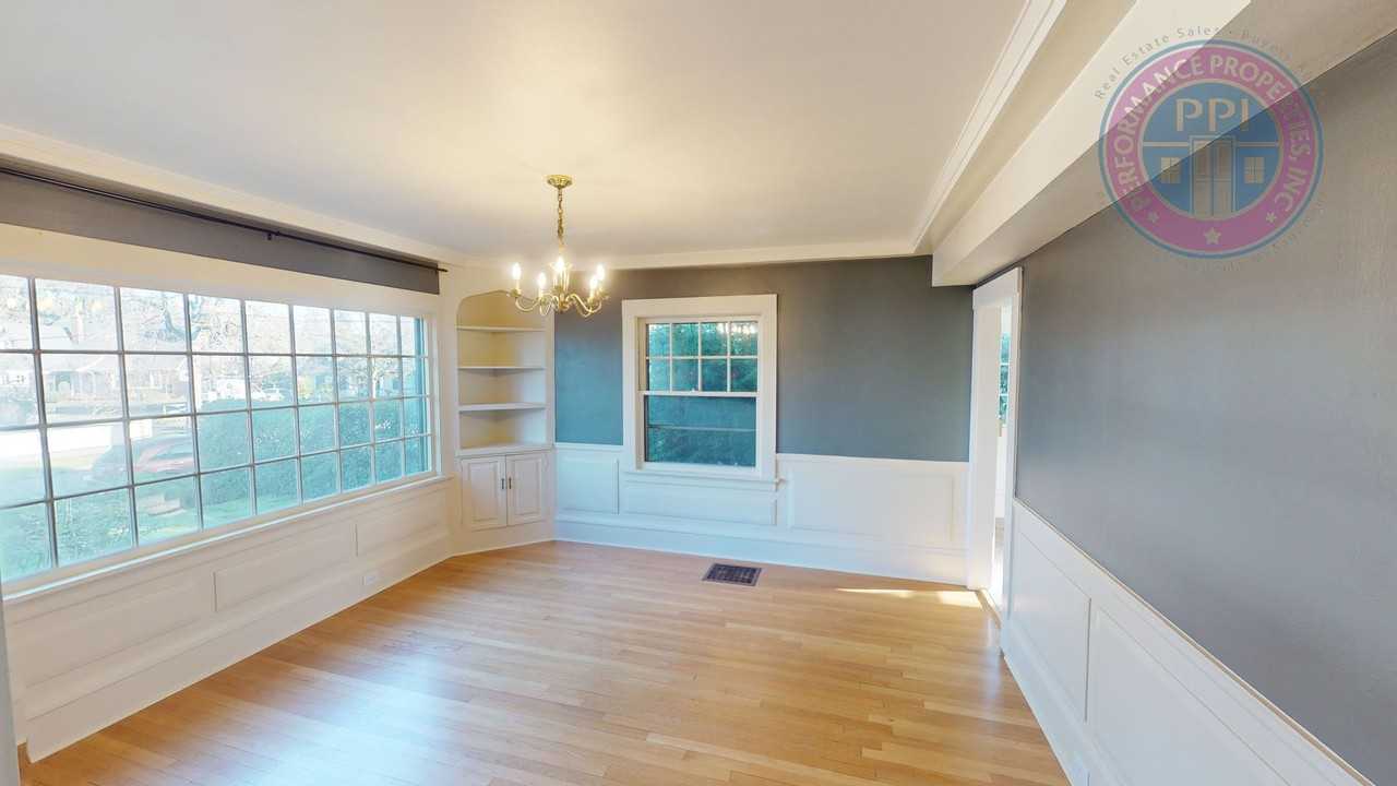 3284 Ne Bryce St - Photo 6 of 39