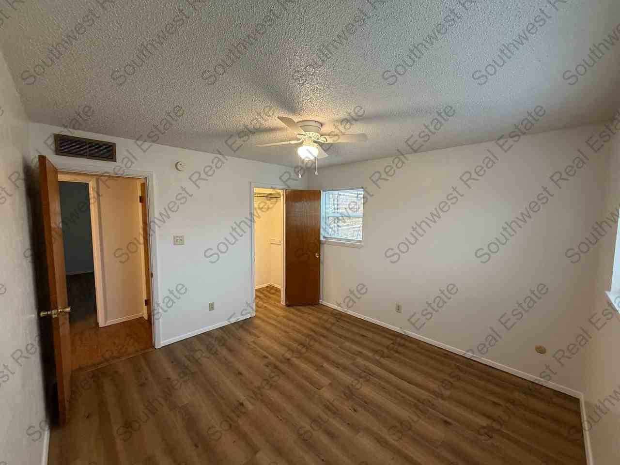 1604 Sheffield Dr - Photo 7 of 19