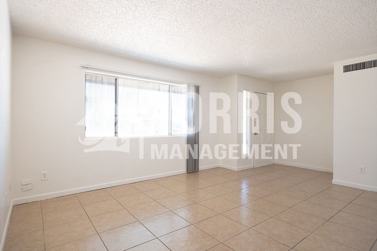 1244 E Delano Dr - Photo 5 of 34