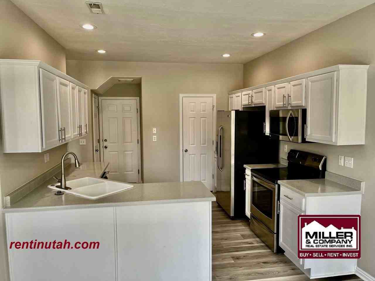 13524 S Skipperling Ln - Photo 5 of 20