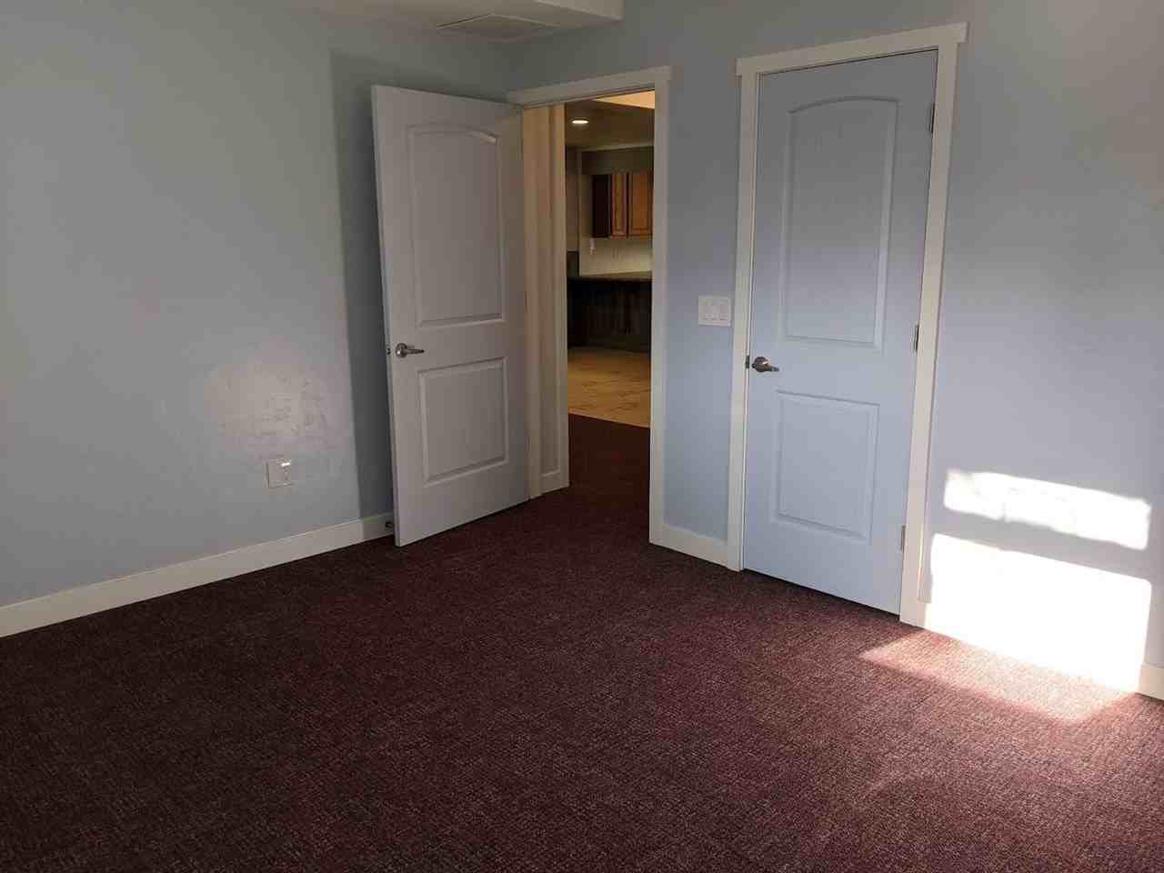 1223 Burrell Ave - Photo 6 of 16