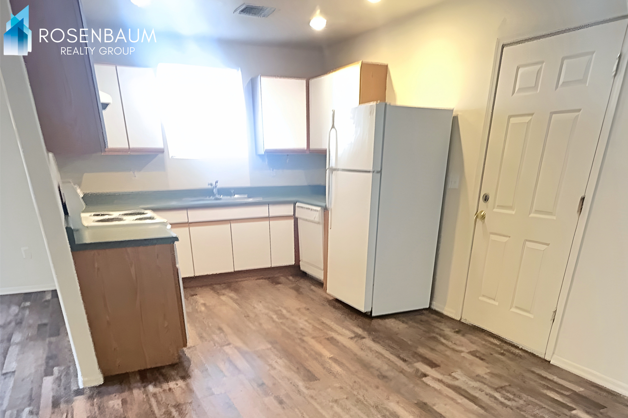 17022 E Roadrunner Rd #A - Photo 3 of 9