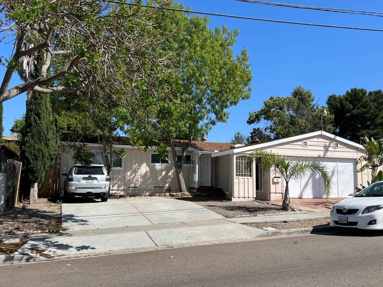 5065 54th St - Photo 2 of 16