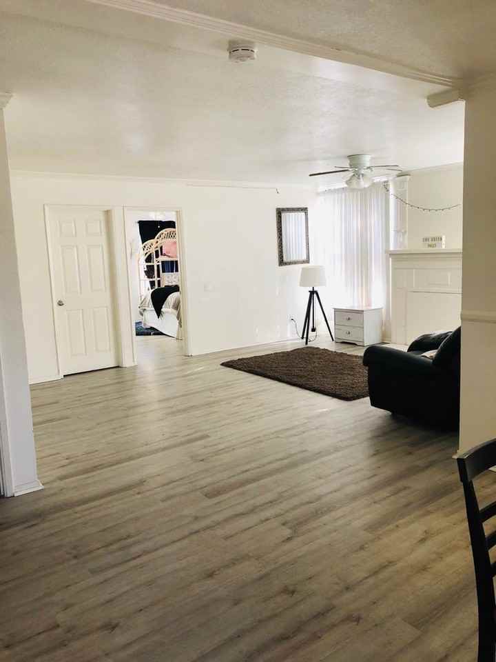 5065 54th St - Photo 3 of 16