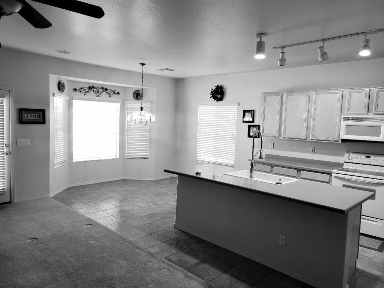 4568 E Aspen Ct - Photo 3 of 17