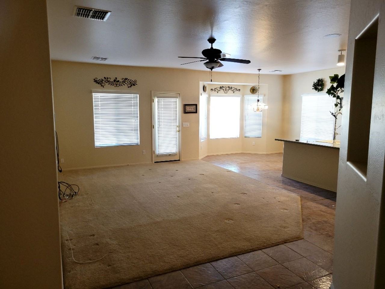 4568 E Aspen Ct - Photo 4 of 17