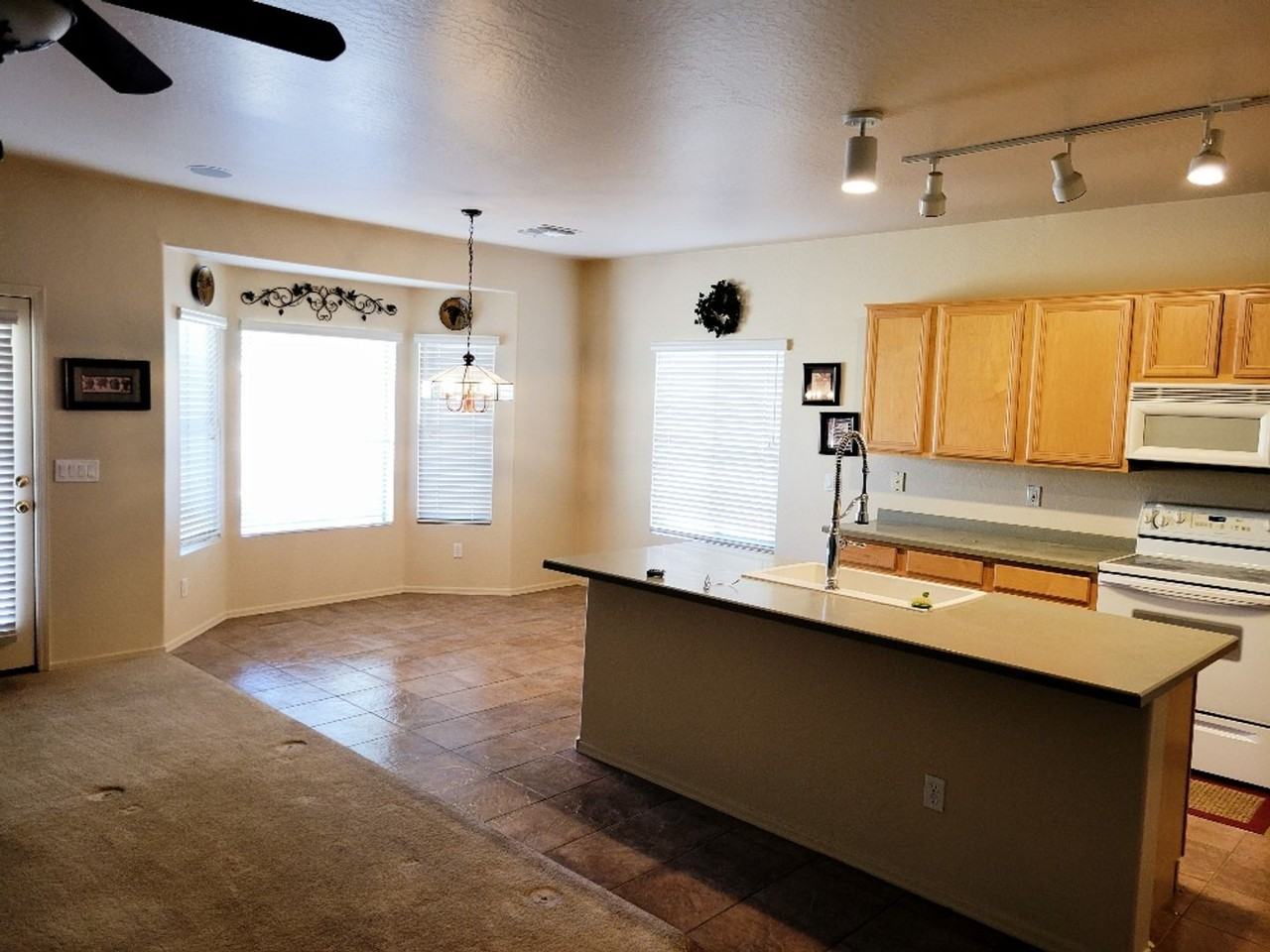 4568 E Aspen Ct - Photo 5 of 17