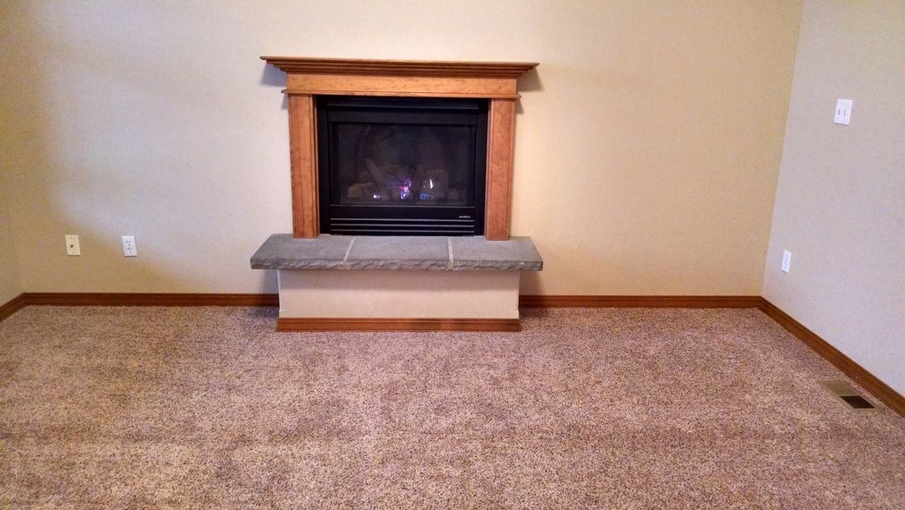 604 N Stephanie St - Photo 3 of 13