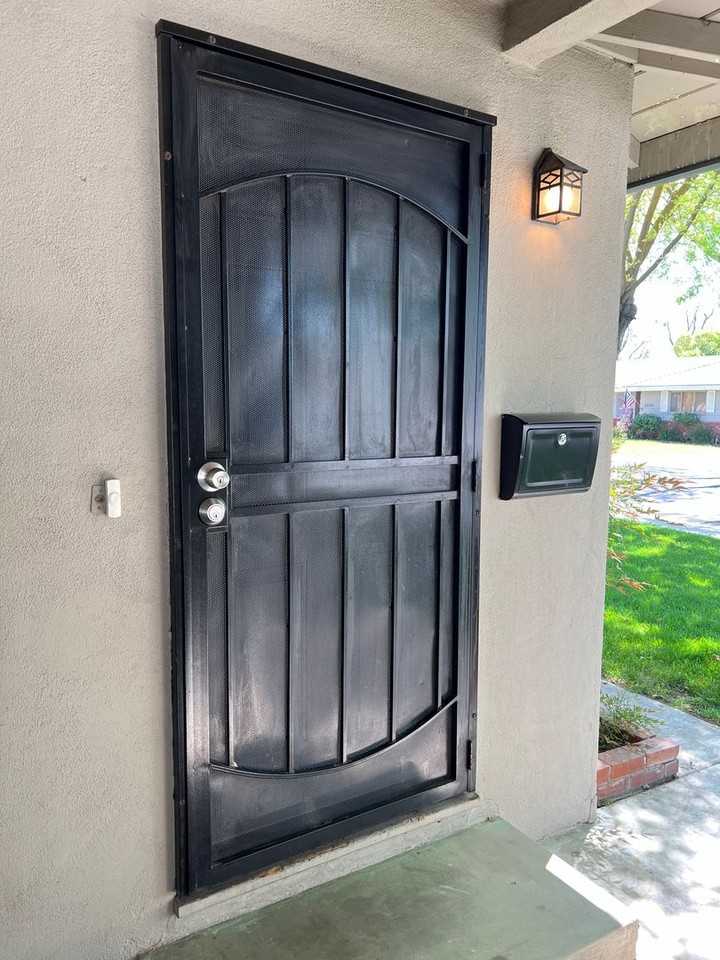 1237 Cecil Way - Photo 5 of 27