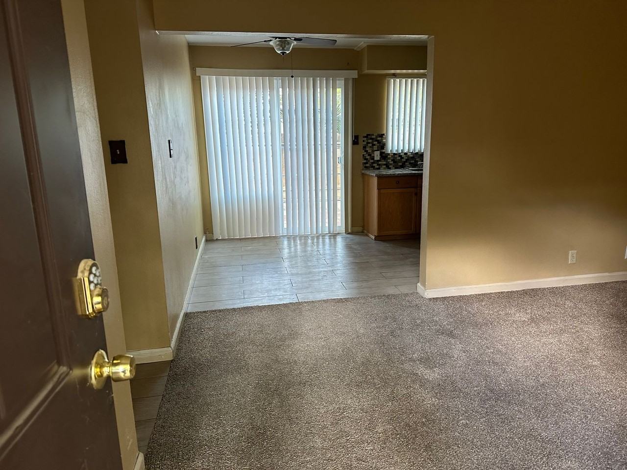 115 N Santa Rita St - Photo 3 of 11