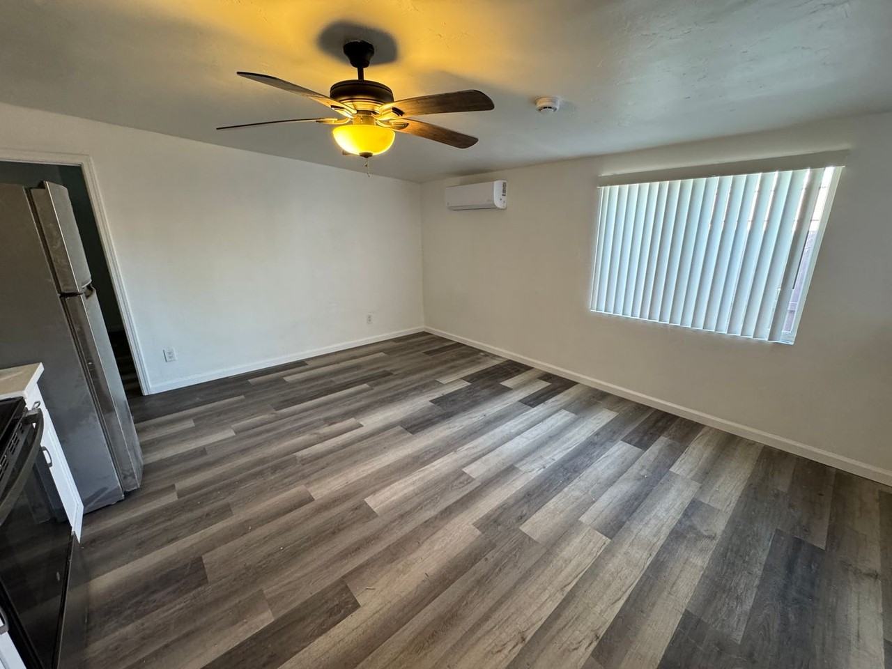 1382-1386 Ivory Ct - Photo 5 of 14