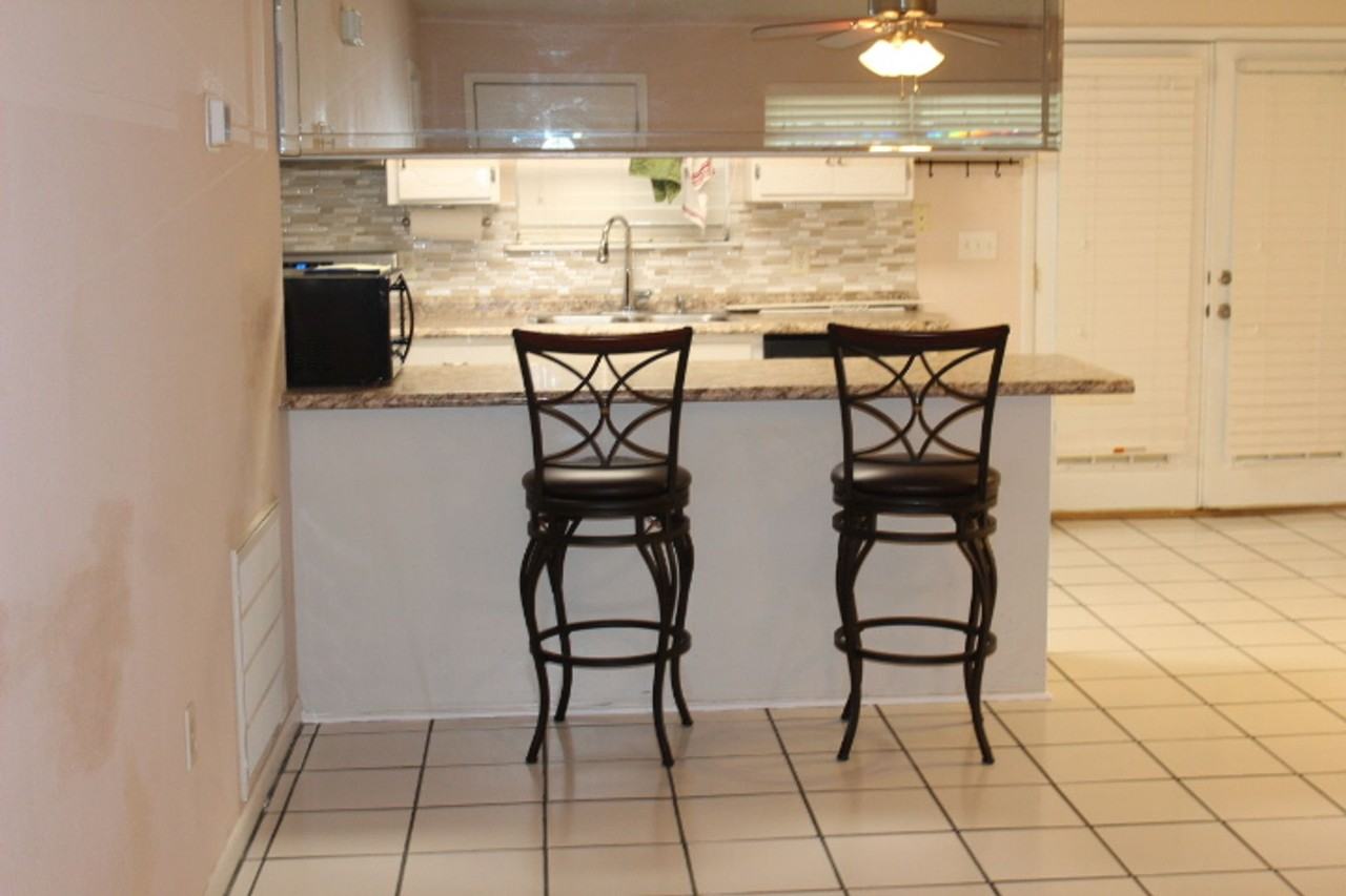 2982 Sunrise Dr - Photo 3 of 9