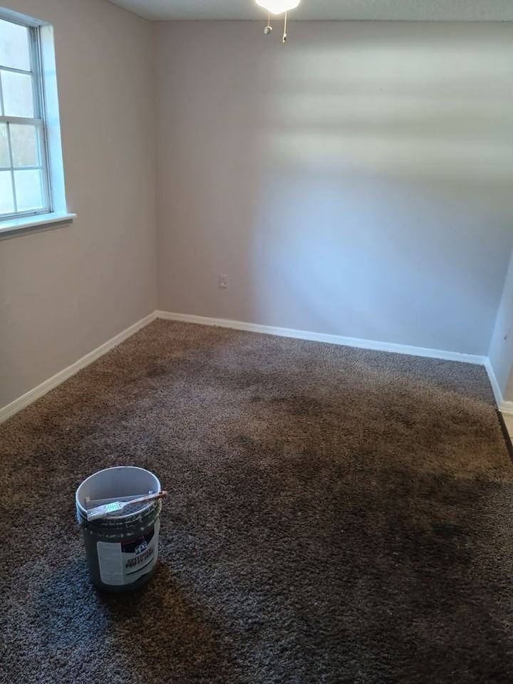 4189 Versailles Dr - Photo 3 of 9