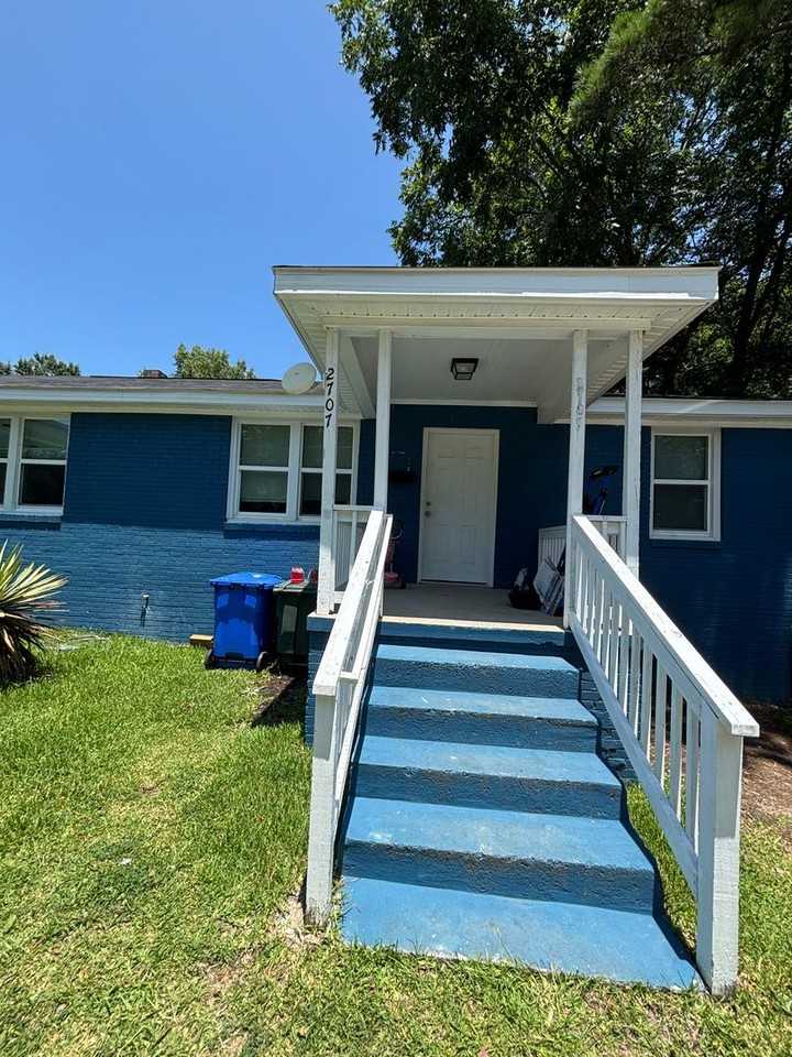 2707 2705/2707 School House Road - 2707 School House - Photo 2 of 23