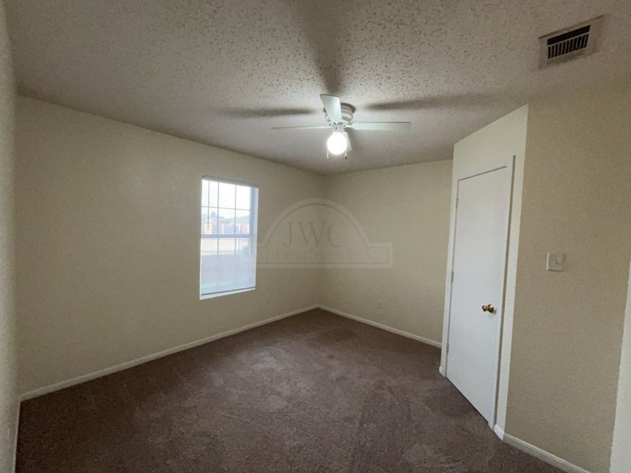 4206 Frigate Dr - Photo 3 of 33