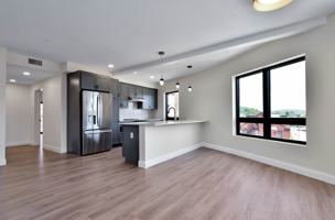 featured image of 215 Canal St