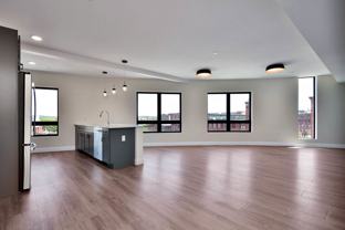 215 Canal St #403 - Photo 1 of 1