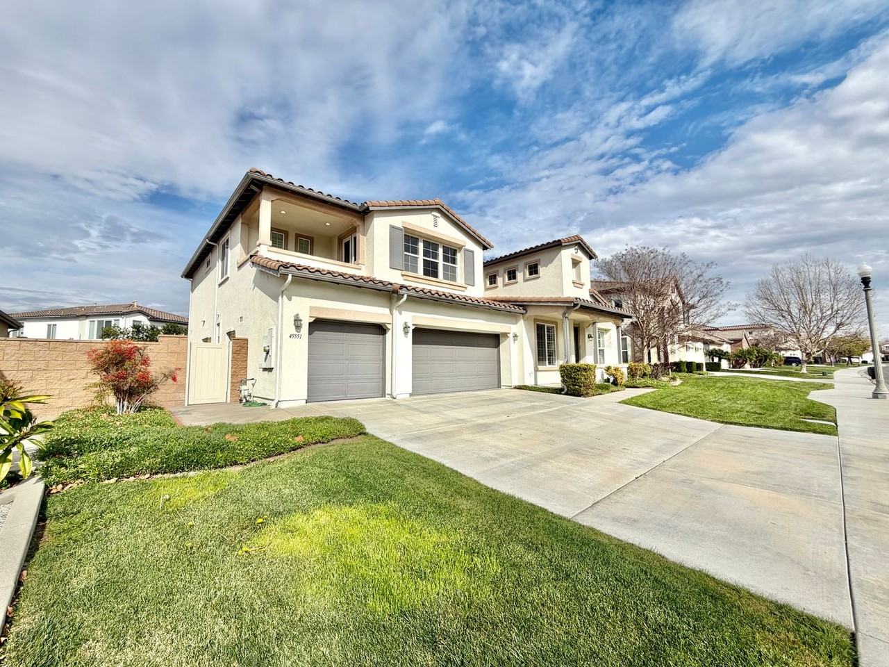 45551 Bayberry Pl - Photo 3 of 50