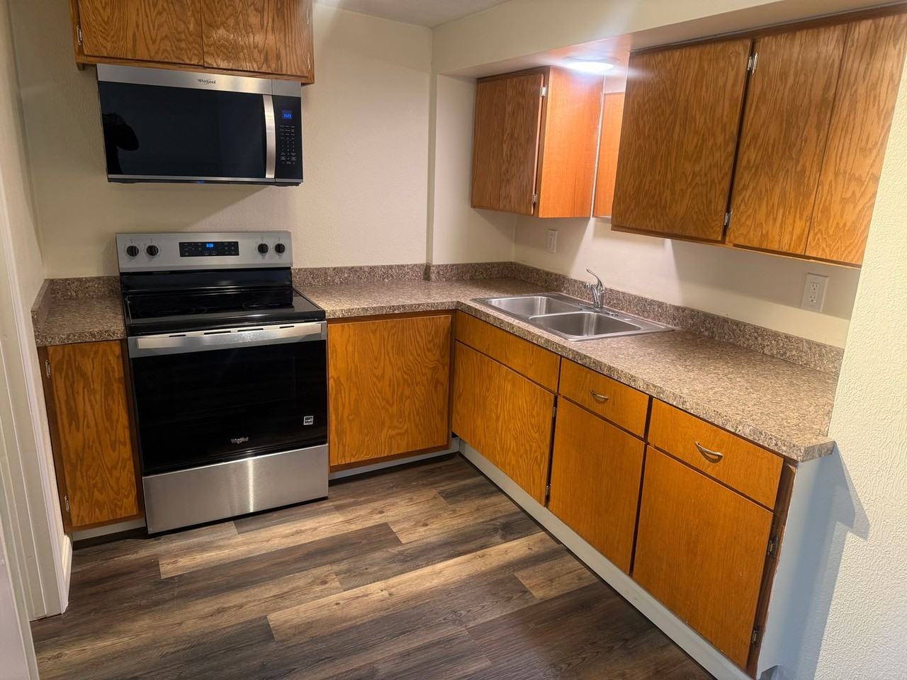 3880 Souza St #2 - Photo 5 of 21