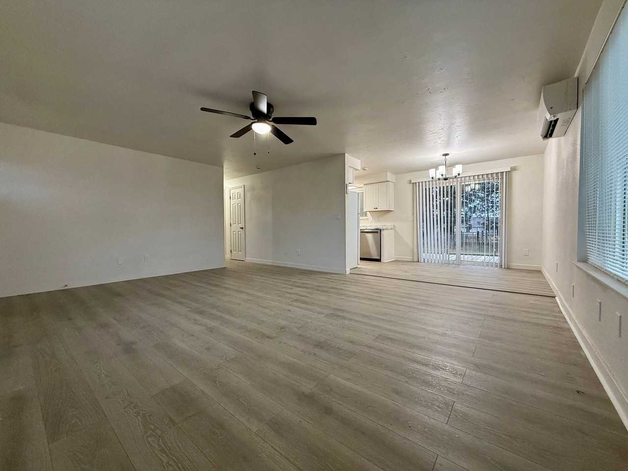 1543 Nw Rimrock Dr - Photo 6 of 19