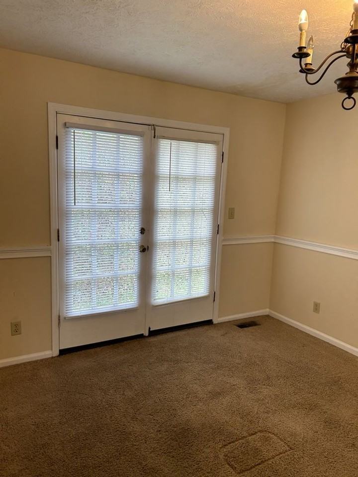 5332 Winslow Xing - Photo 2 of 16