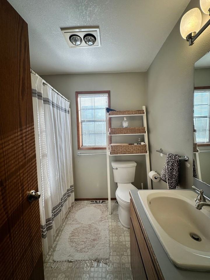 1505 Apollo Pl - Photo 6 of 6