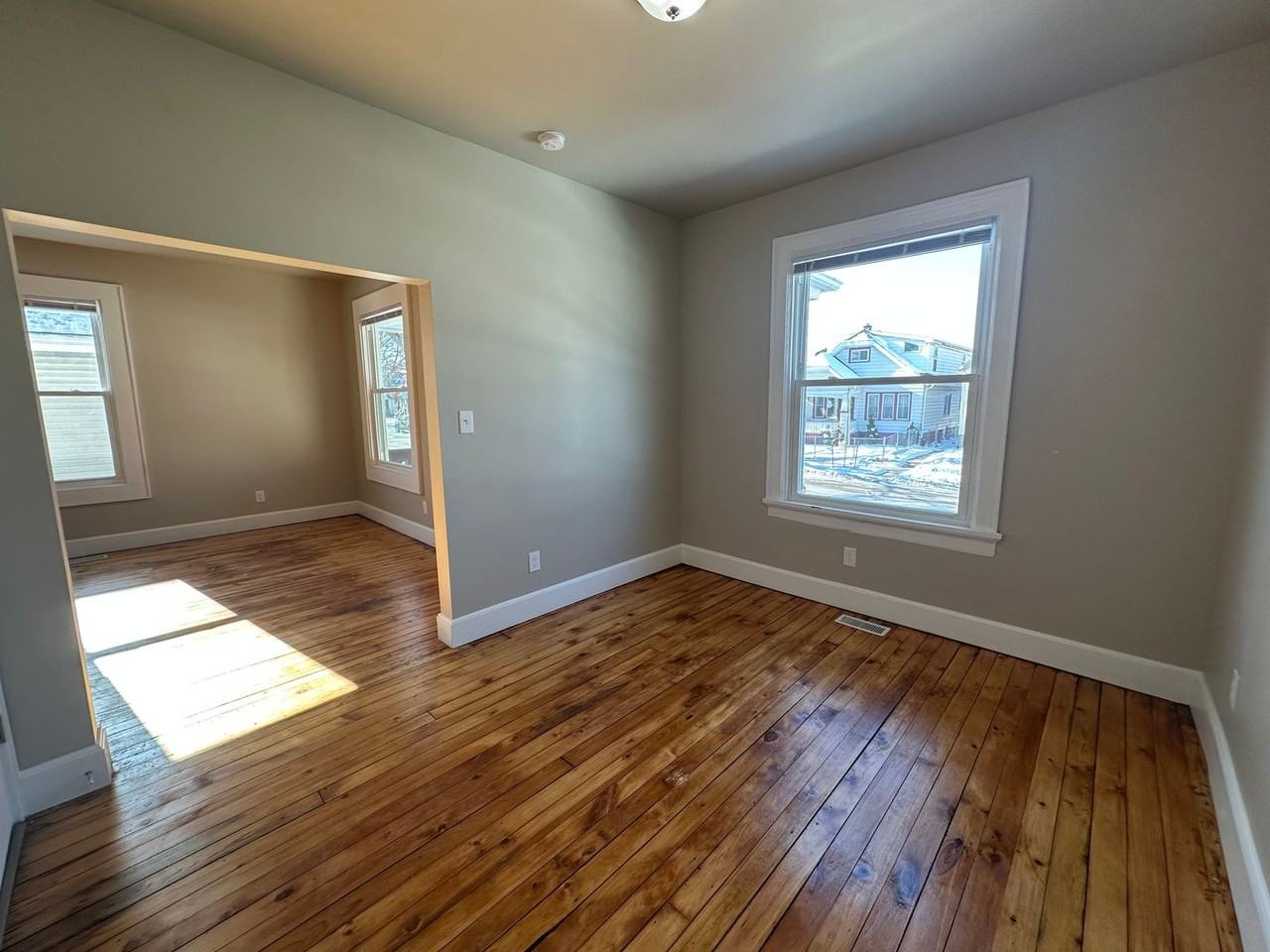 3860 N 19th Pl - Photo 6 of 50