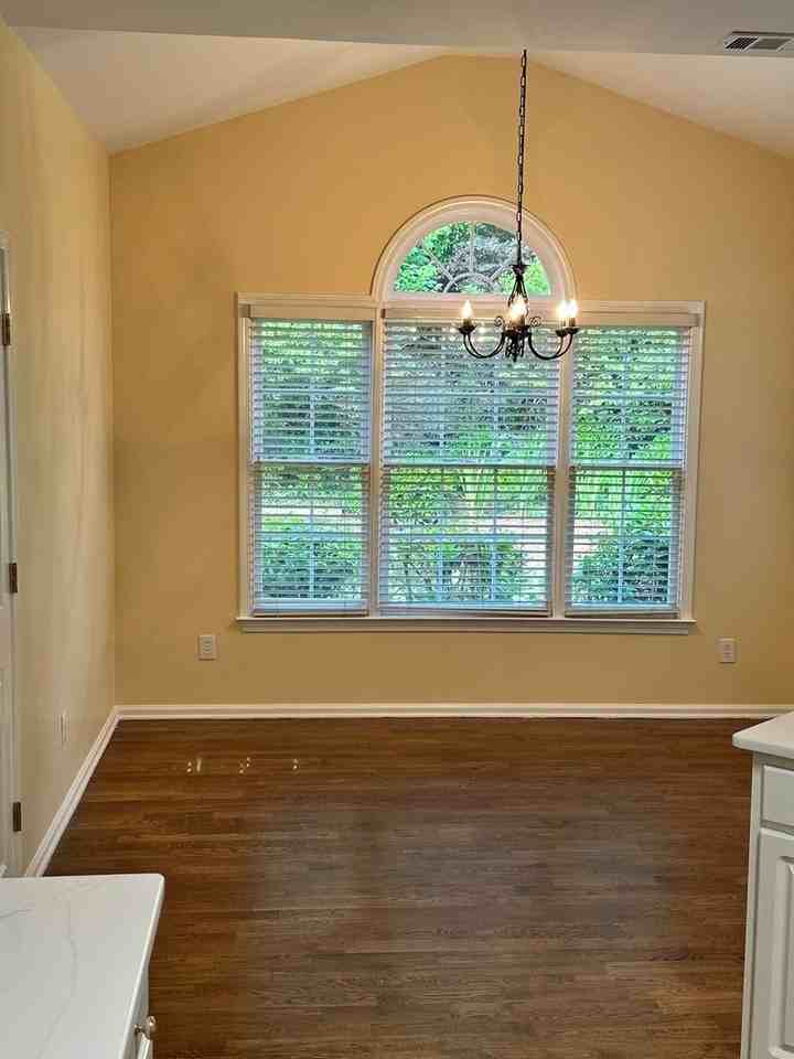 420 White Rose Trce - Photo 7 of 16