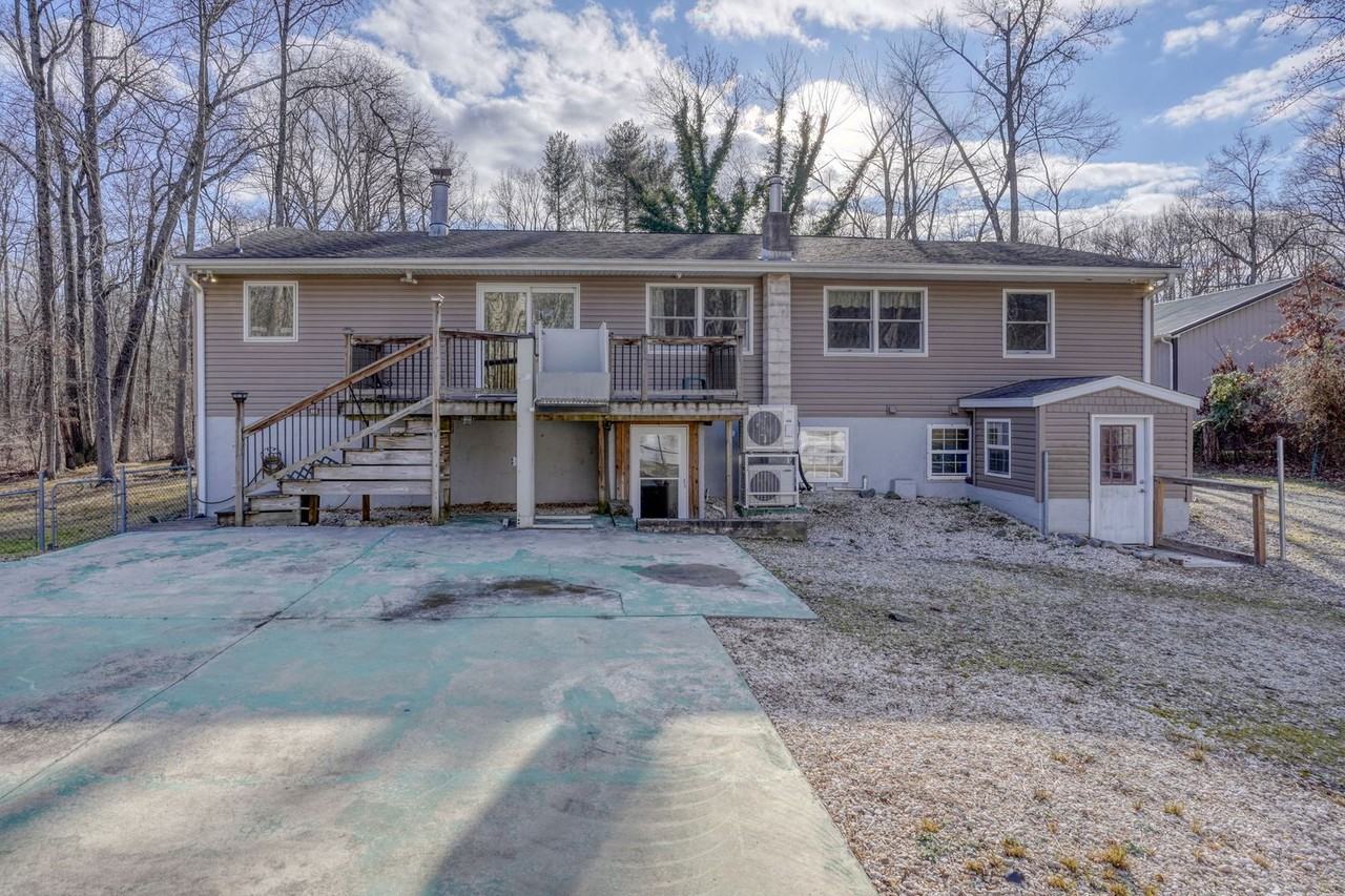 483 Blackbird Station Rd - Photo 6 of 32