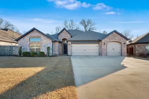 featured image of 6304 W Buckeye Dr