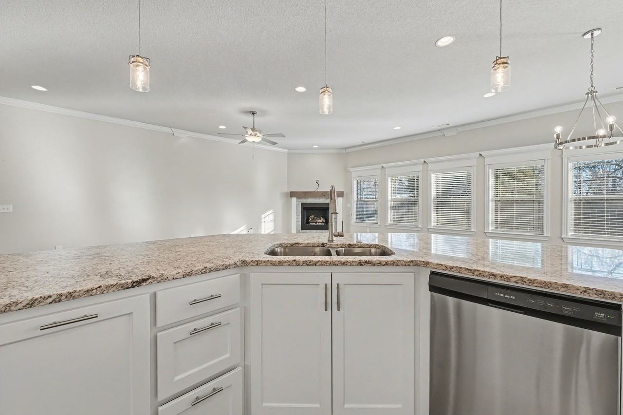 6304 W Buckeye Dr - Photo 4 of 22