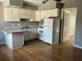 featured image of 440 Country Lane Dr