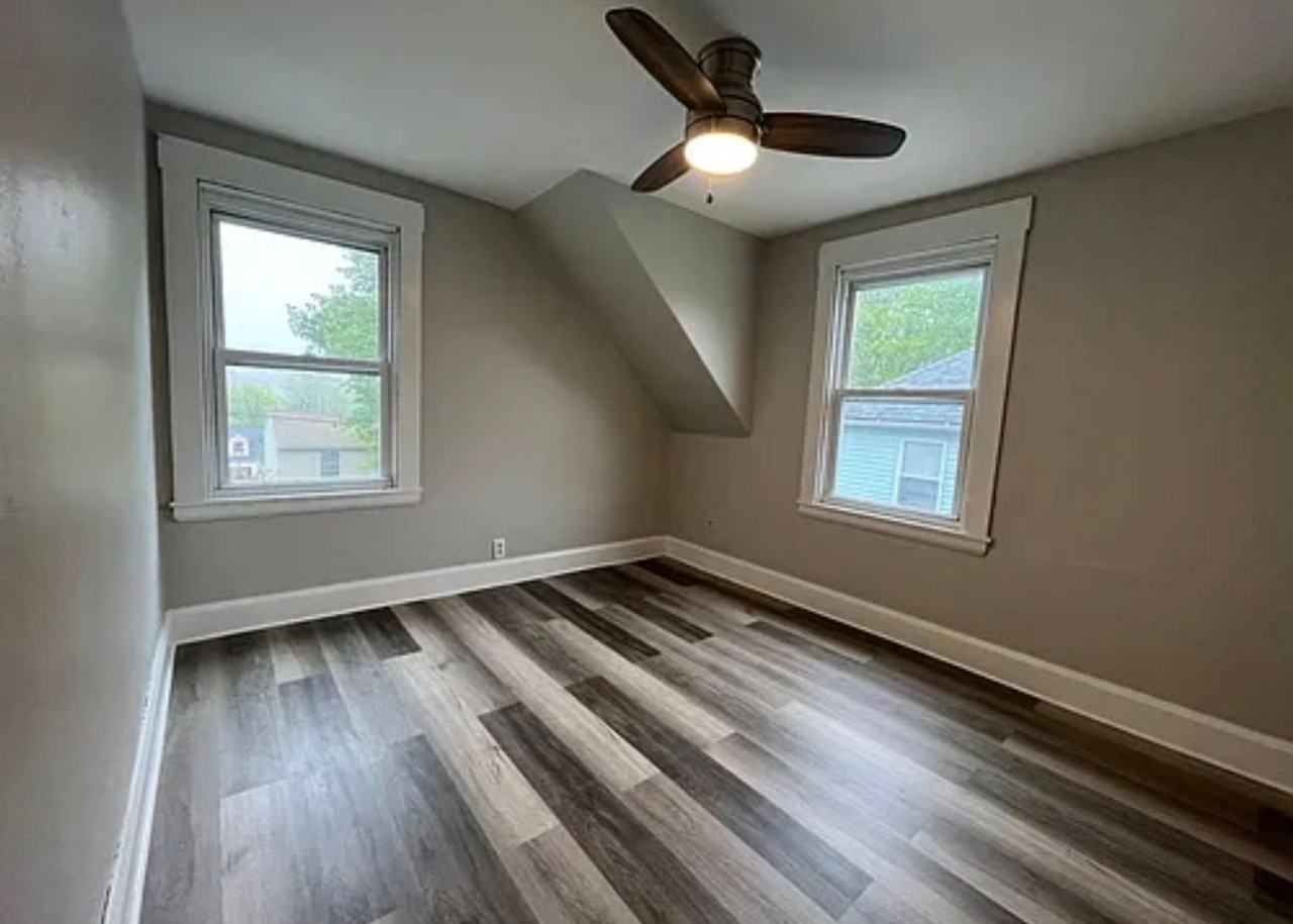 186 Greene St - Photo 4 of 14