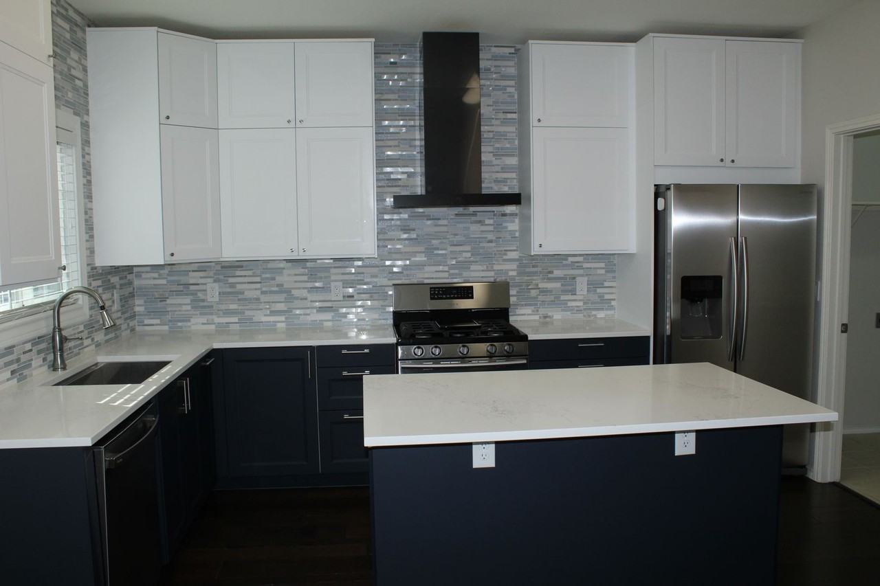 2232 Chasefield Dr - Photo 2 of 18