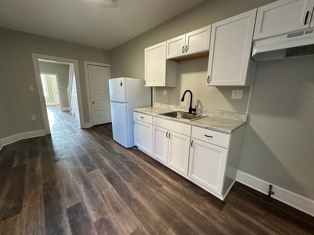 137 Stevens Ave - Photo 7 of 13