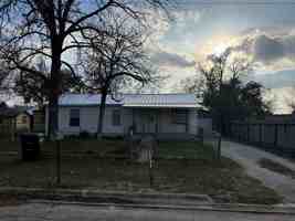 featured image of 784 Samuels St