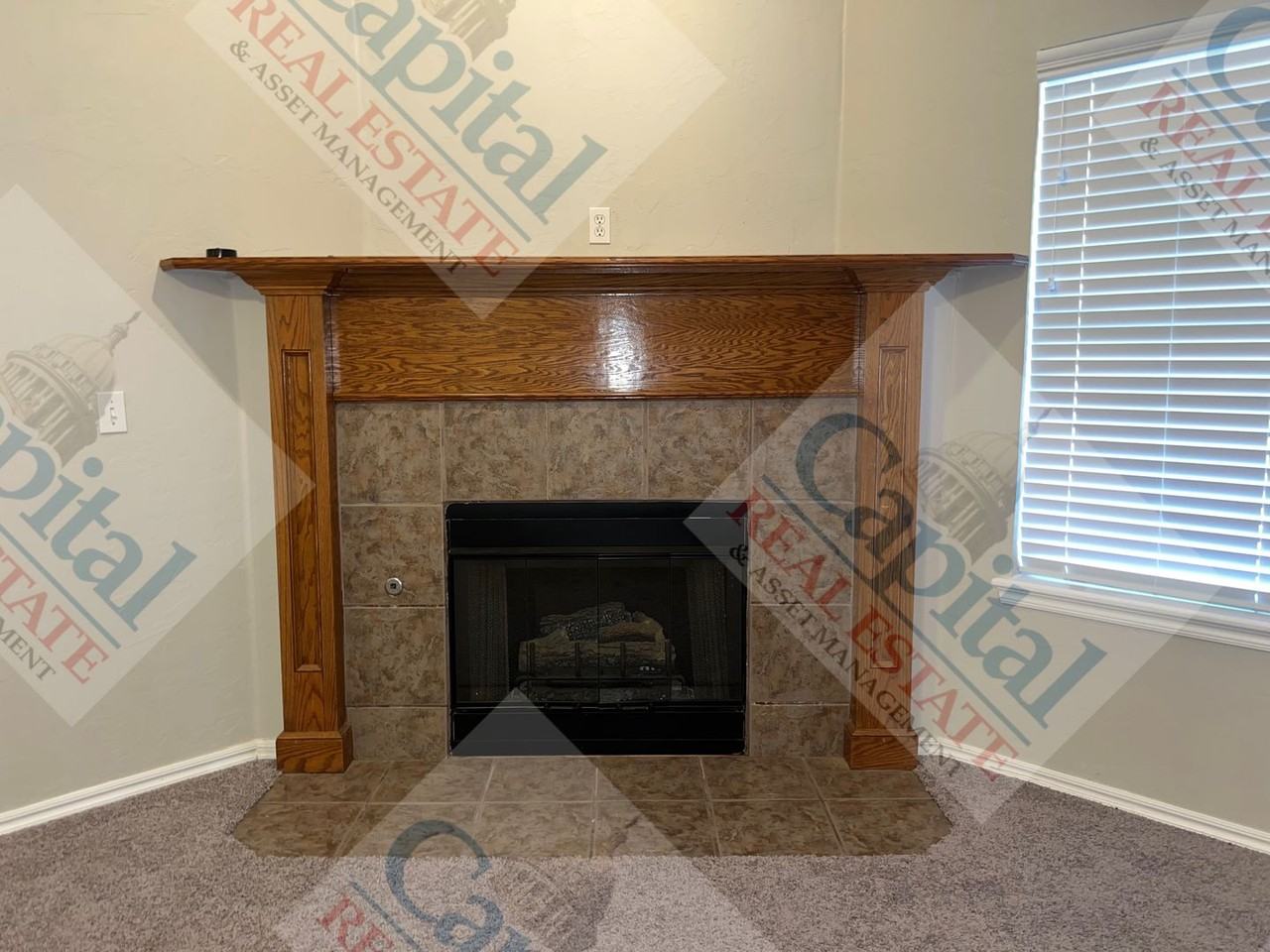 9343 Apple Dr - Photo 7 of 39