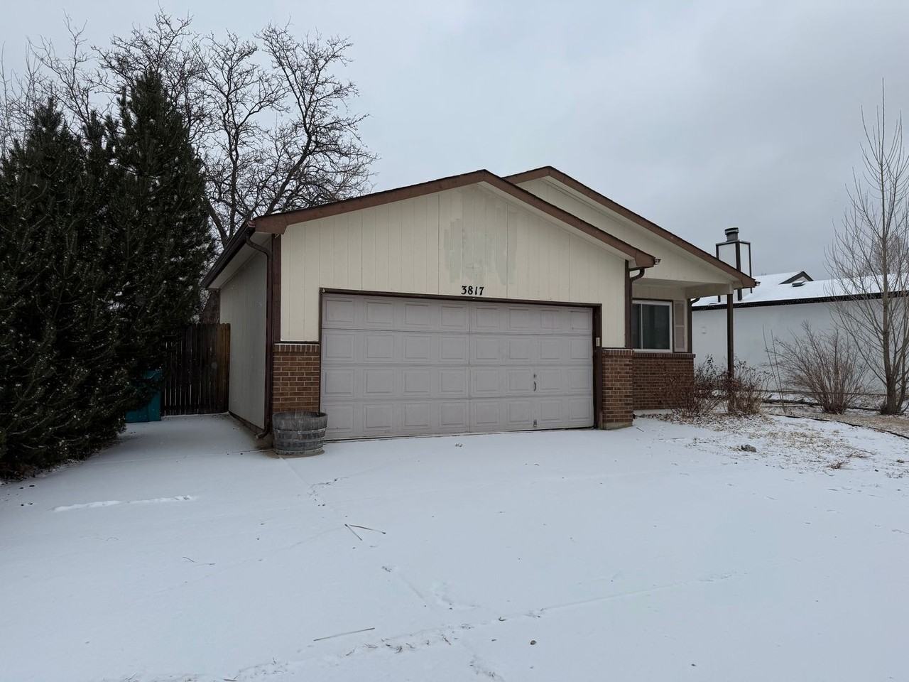 3817 Dalton Dr - Photo 4 of 19