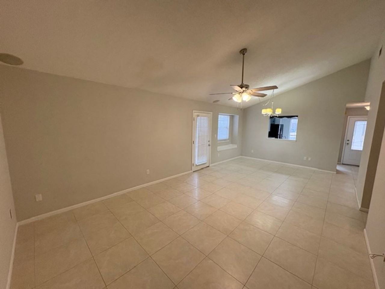 193 Wright Cir - Photo 6 of 11