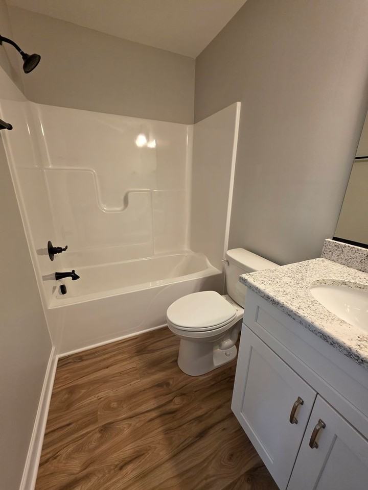 5 King Row - Photo 6 of 11