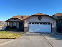 797 Sw Sunnyside Dr - Photo 1 of 1