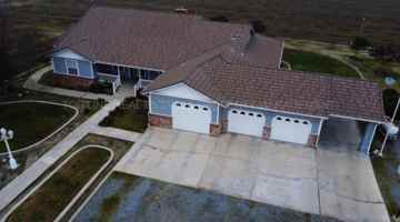 featured image of 2844 Ottawa Ave