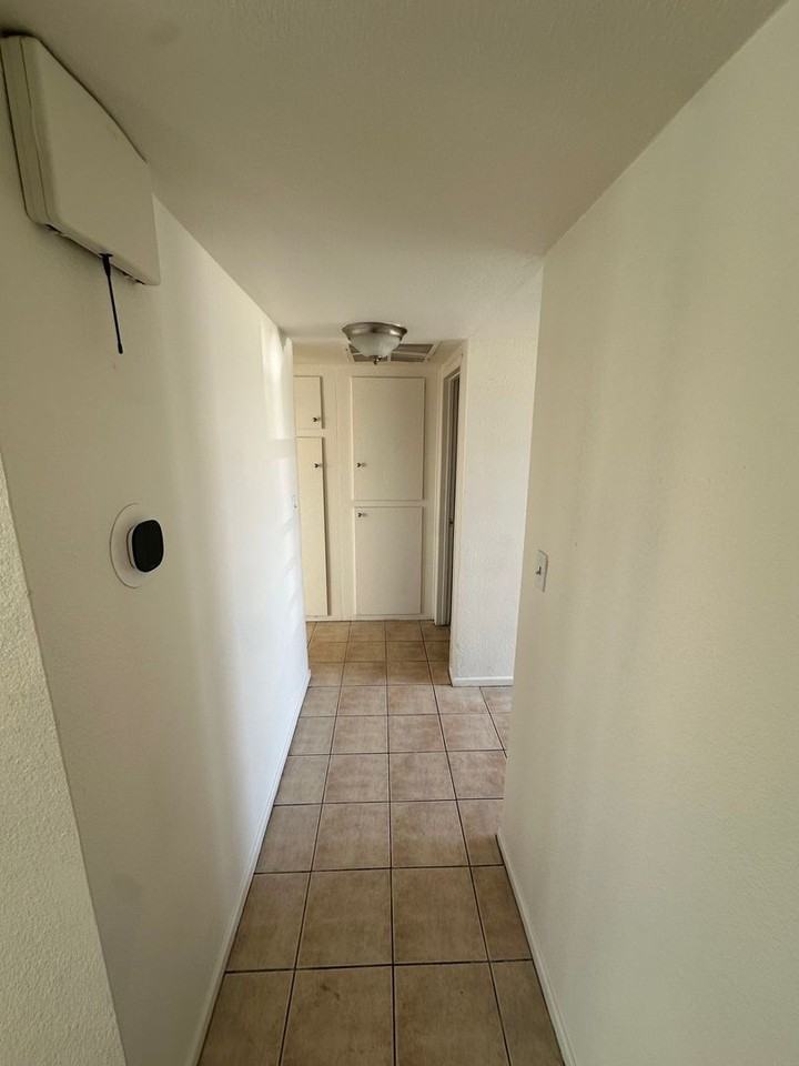 6318 Casada Way - Photo 6 of 11