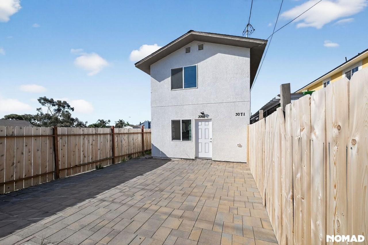 3069 40th St - Photo 3 of 50