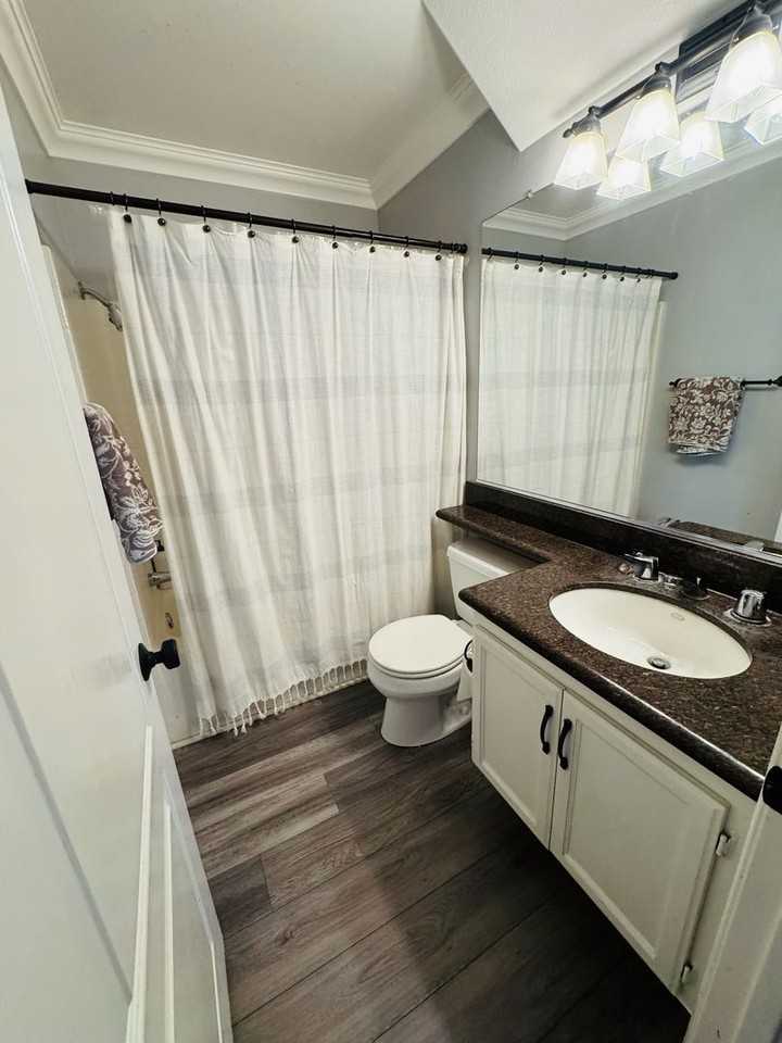 1519 Zachary Ct - Photo 5 of 16