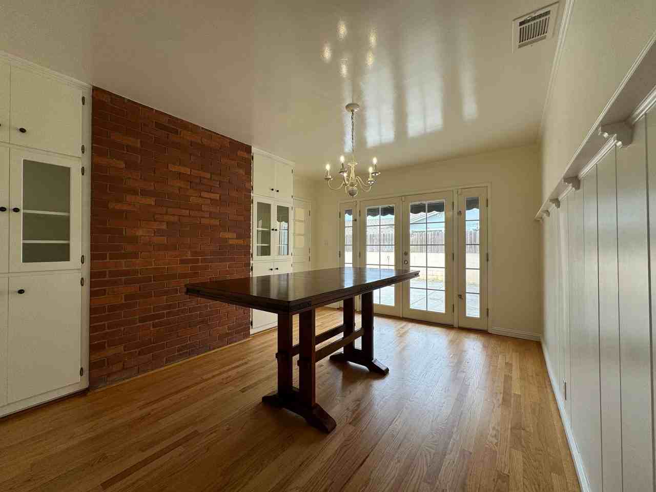 522 S Ranch St - Photo 4 of 18