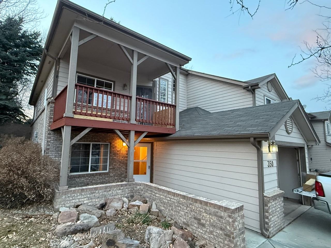 350 Audrey Dr - Photo 3 of 28