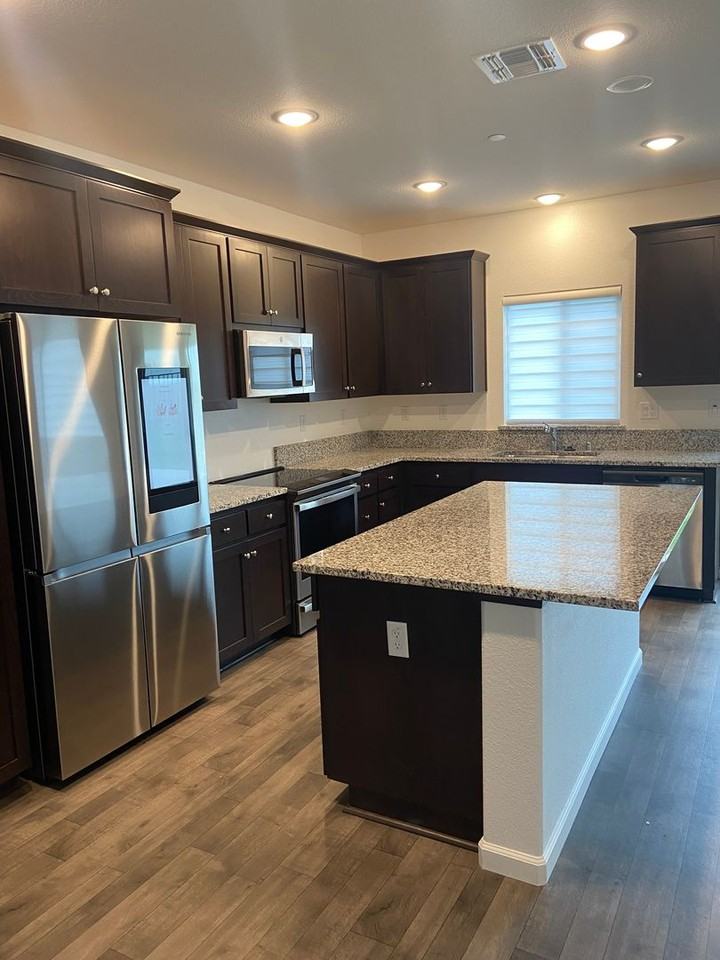 12198 Encanto Way - Photo 2 of 20