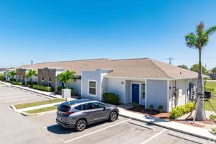 3221-3409 SW 8th Pl - Photo 1 of 1