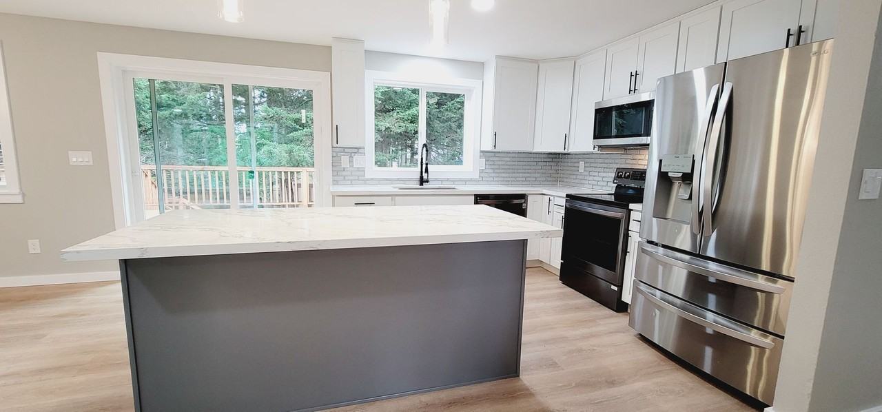 9602 166th St E - Photo 5 of 44